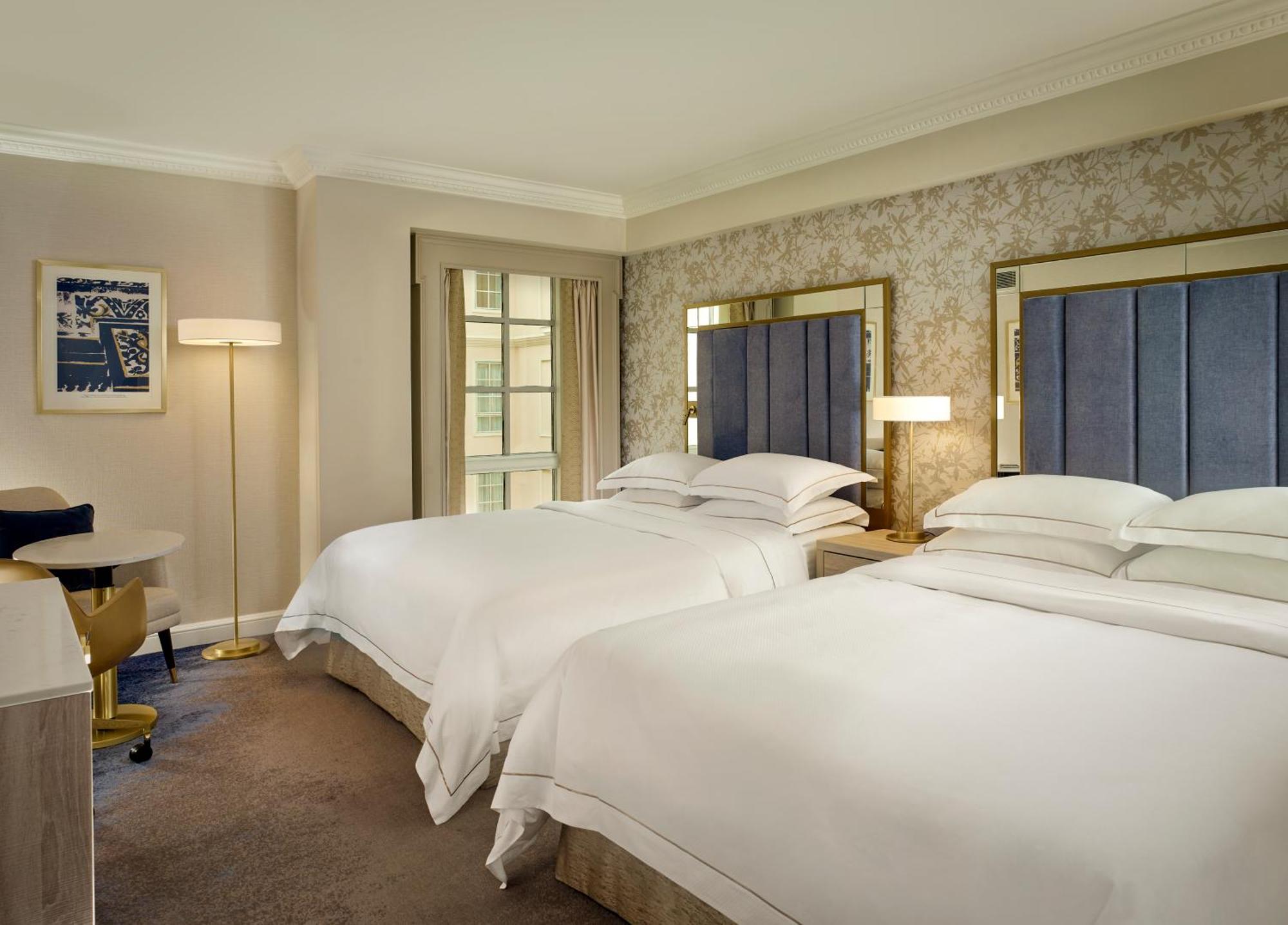 The College Green Dublin Hotel, Autograph Collection Екстериор снимка