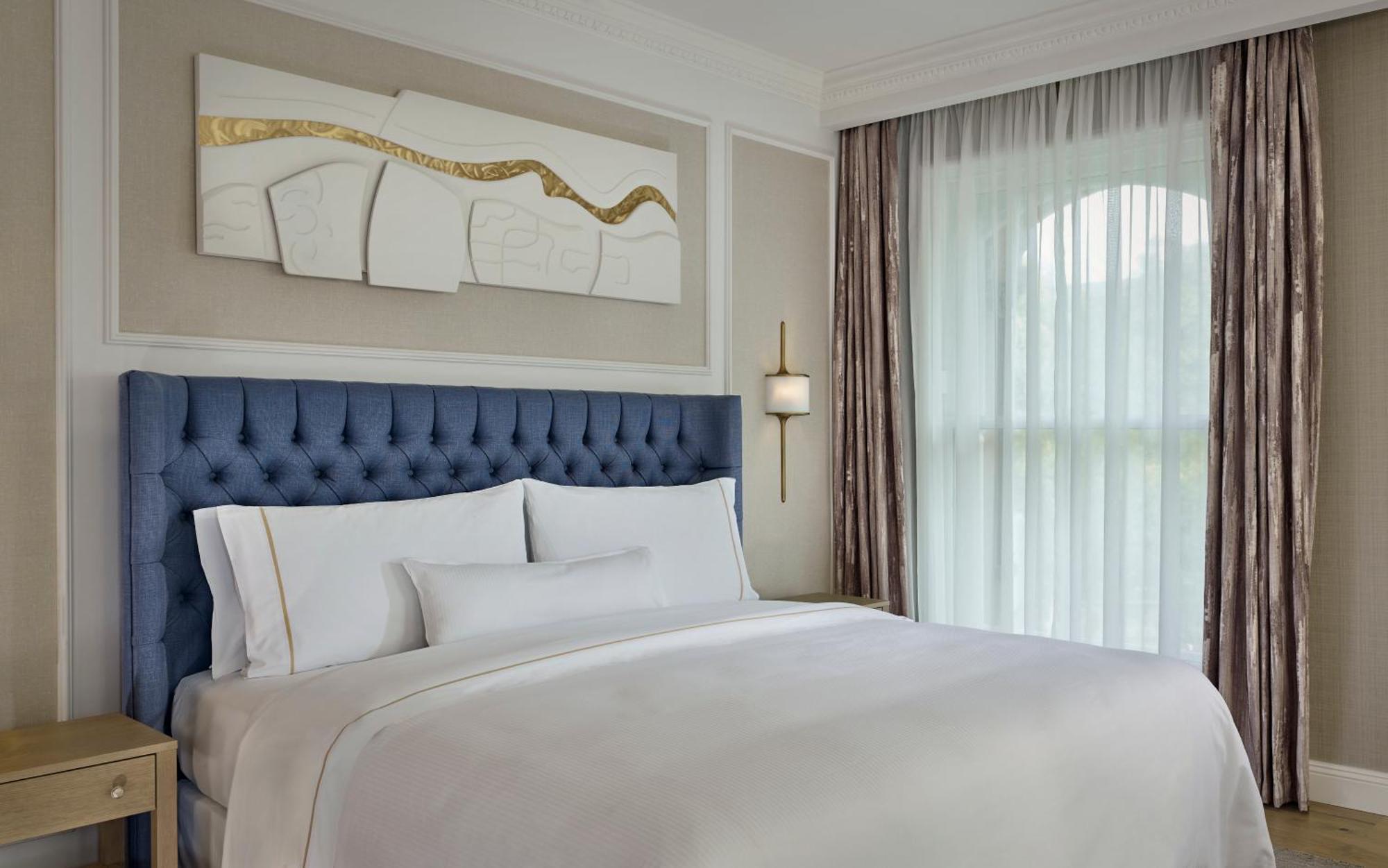 The College Green Dublin Hotel, Autograph Collection Екстериор снимка
