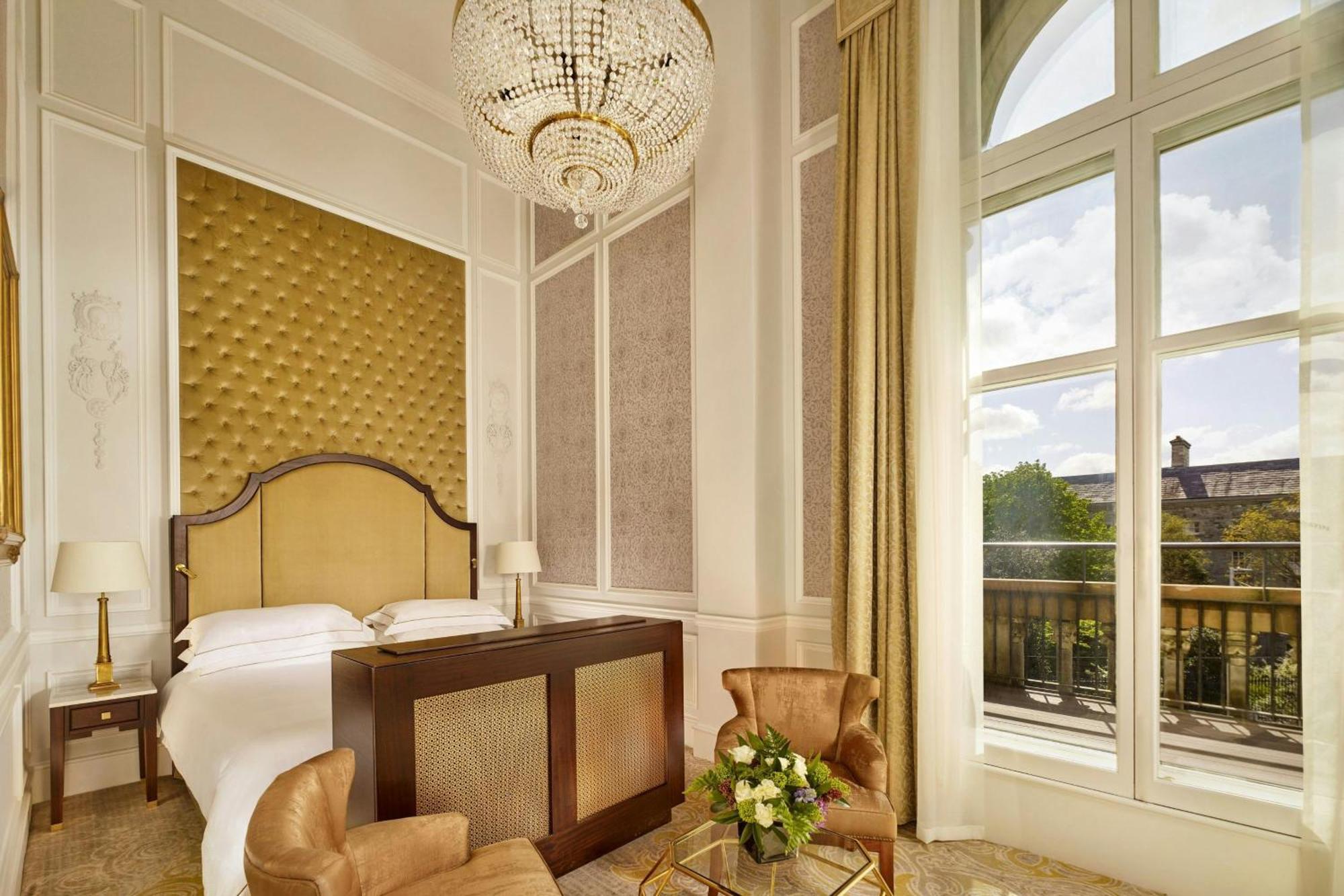 The College Green Dublin Hotel, Autograph Collection Екстериор снимка
