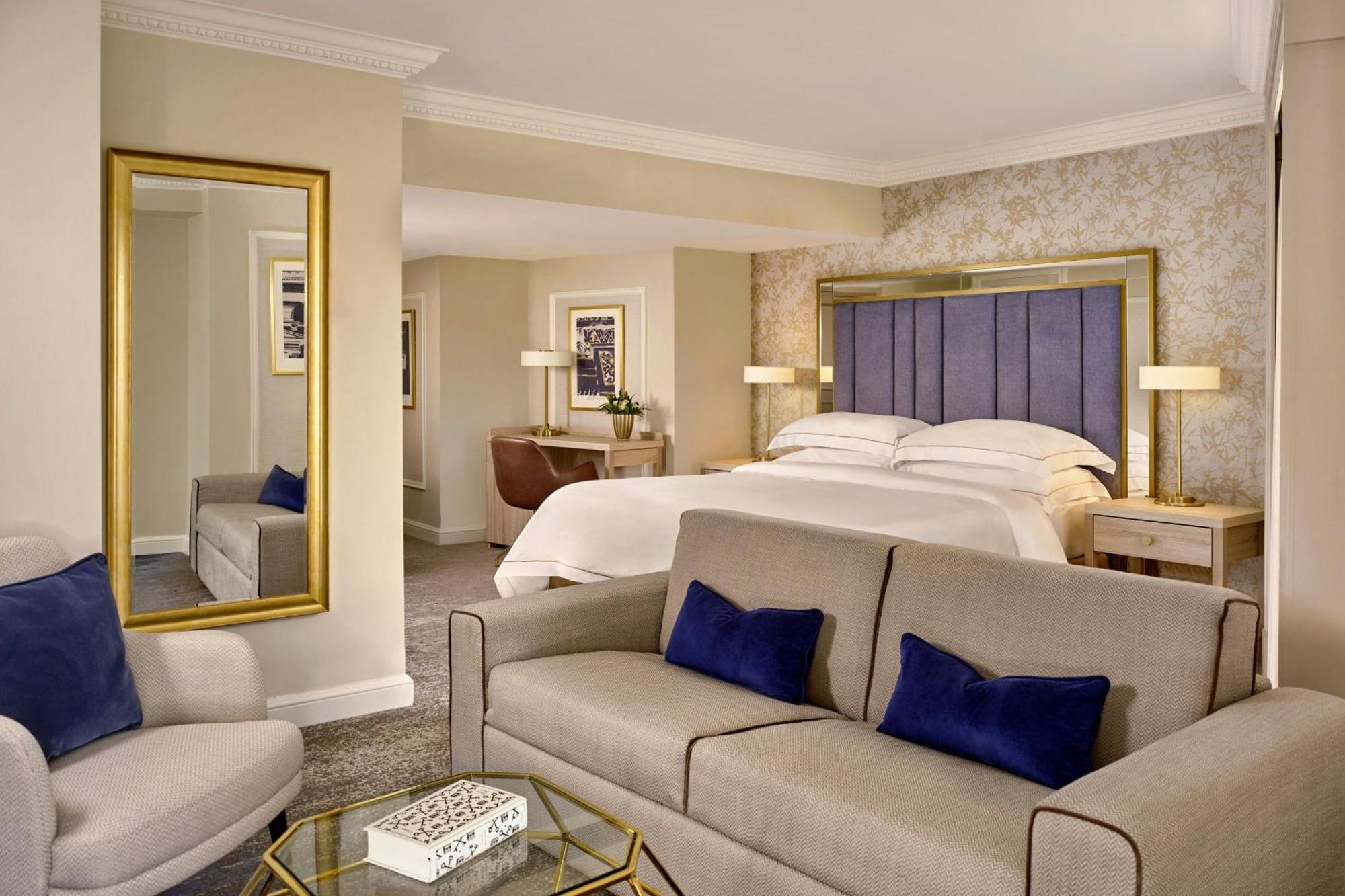 The College Green Dublin Hotel, Autograph Collection Екстериор снимка